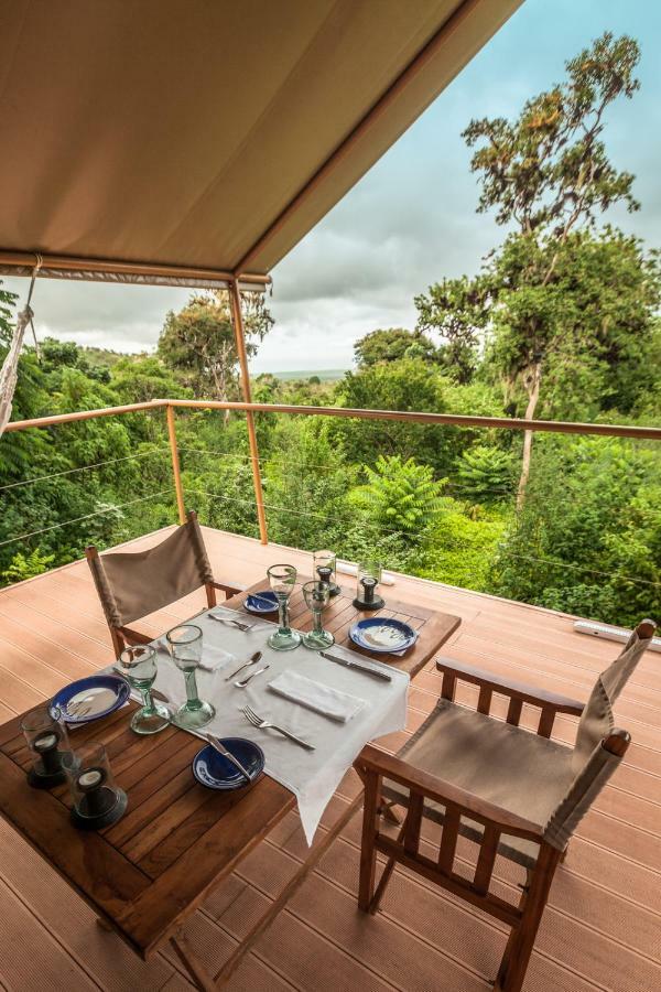 Вилла Galapagos Safari Camp GALAPAGOS ISLANDS Экстерьер фото